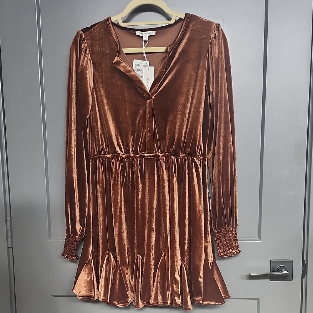 Zoe And Claire Elegant Velvet Long Sleeve Dress in Copper size L